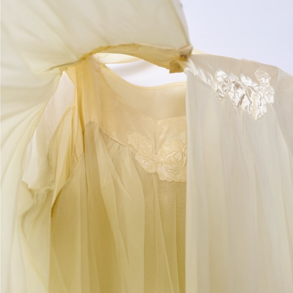 VTG 60s Womens M Butter Yellow Pegnoir Nightgown Set Sabrina Carpenter Babydoll - Picture 8 of 16